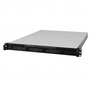 ������� ���������� Synology RS815+ - �������� �� RS818+