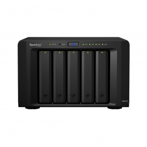 ������� ���������� Synology DS1517 - ���� � ������������ (20000 Gb WD Edition)