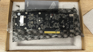 Synology E10M20-T1 ��������������� ������� SSD-��� M.2 + Ethernet 10GbE (Demo)