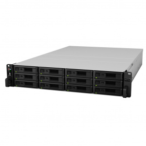 ������� ���������� Synology RS3617RPxs - ���� � ������������